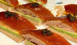 长春烤鸭店最新爆料,秘制烤鸭背后的传奇故事